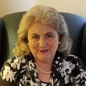 Meet your Posher, Loretto